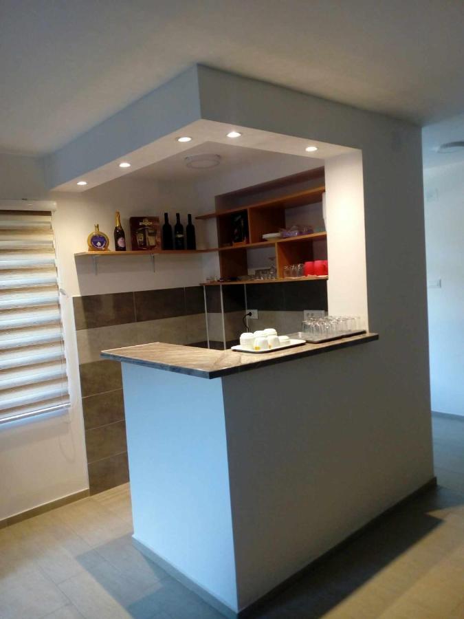 Bed and Breakfast Std Cvetkovic Crni Vrh Exterior foto